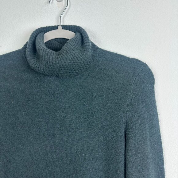 Aqua Cashmere Dark Grey Turtleneck Sweater XS Pullover Casual Soft Cozy Minimali - Picture 2 of 6